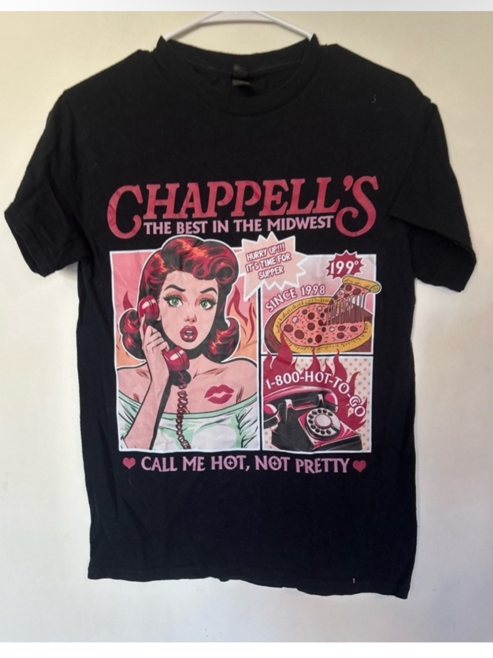 Retro Inspired Chappell Roan HOT TO GO T-shirt